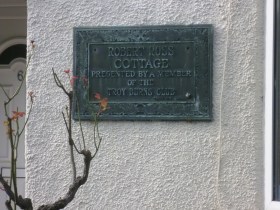 Robert Ross Cottage Presented by a member of the Troy Burns Club 
